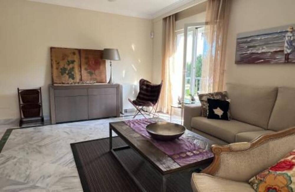 3 camera da letto Appartamento da affittare in Marbella con piscina garage - 2.200 € (Rif: 9400311)