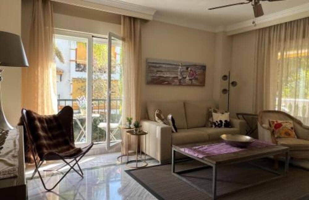 3 camera da letto Appartamento da affittare in Marbella con piscina garage - 2.200 € (Rif: 9400311)