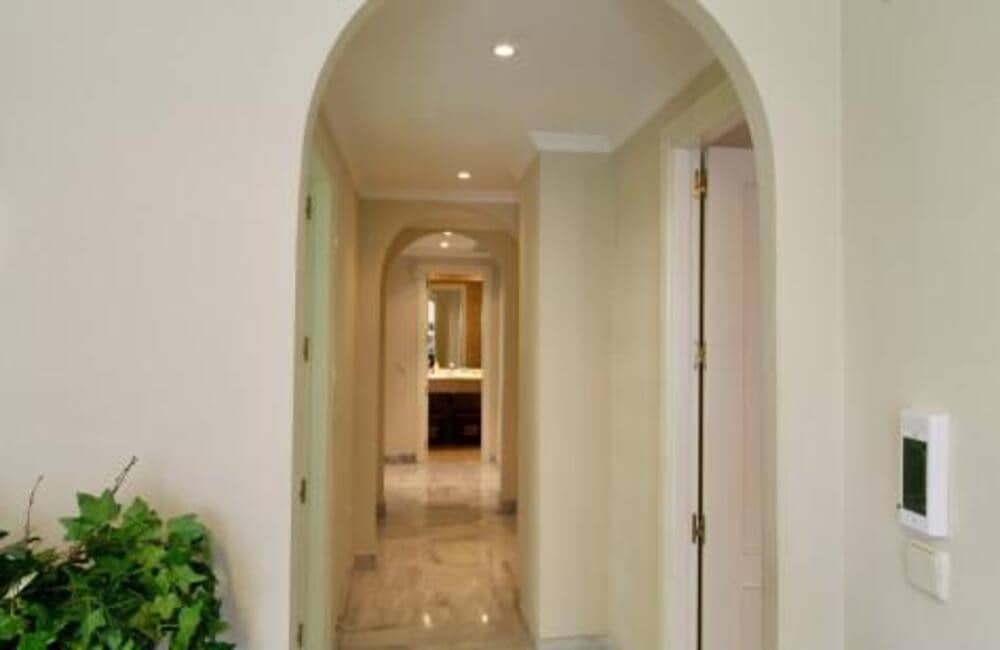 3 camera da letto Appartamento da affittare in Marbella con piscina garage - 2.200 € (Rif: 9400311)