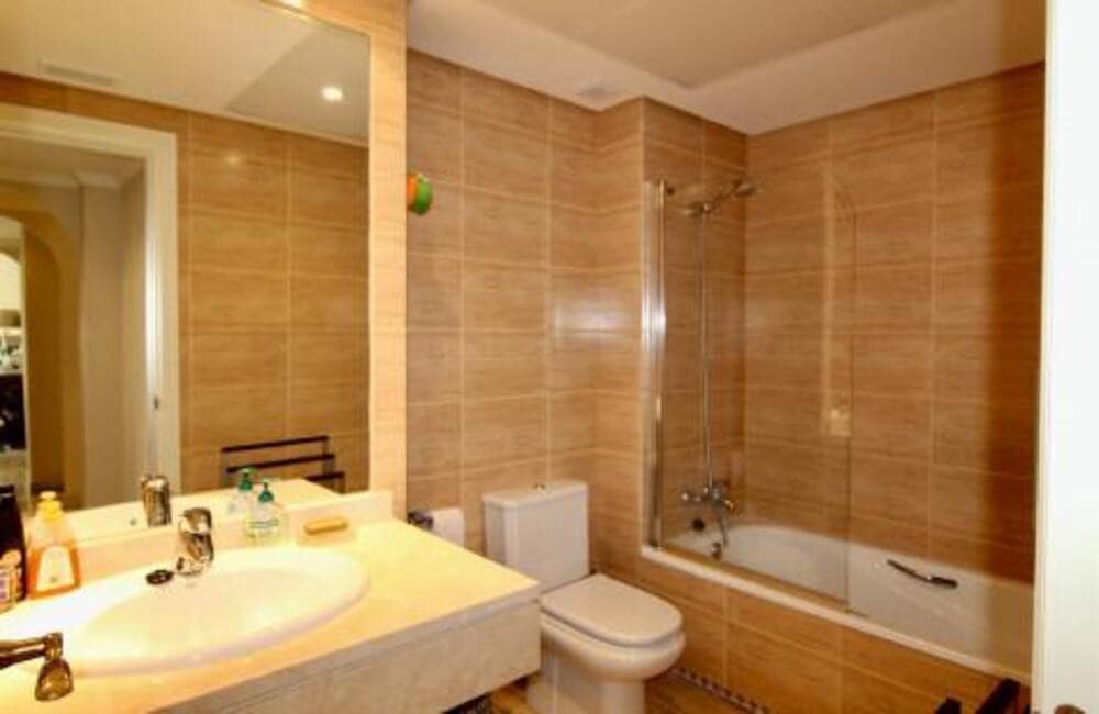 3 camera da letto Appartamento da affittare in Marbella con piscina garage - 2.200 € (Rif: 9400311)