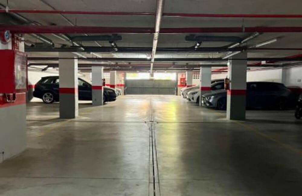 3 camera da letto Appartamento da affittare in Marbella con piscina garage - 2.200 € (Rif: 9400311)