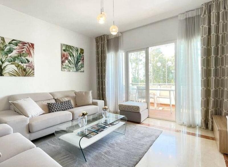 4 soveværelse Penthouse til salg i Nueva Andalucia med swimmingpool garage - € 660.000 (Ref: 9403167)