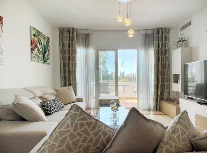 4 soveværelse Penthouse til salg i Nueva Andalucia med swimmingpool garage - € 660.000 (Ref: 9403167)