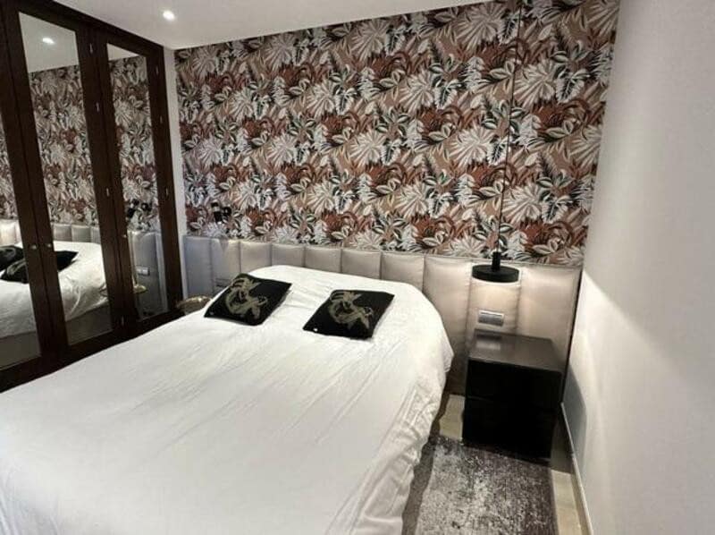 2 sypialnia Apartament do wynajęcia w Estepona z basenem garażem - 3 500 € (Ref: 9403168)