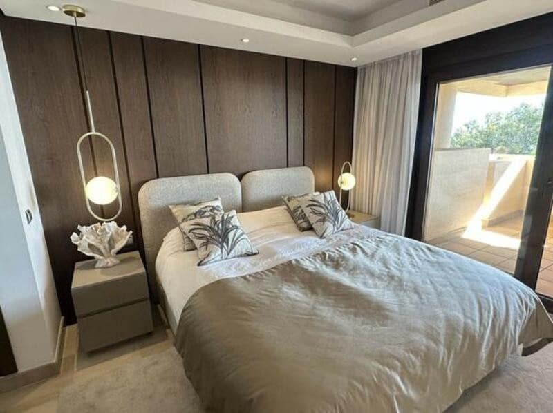 2 sypialnia Apartament do wynajęcia w Estepona z basenem garażem - 3 500 € (Ref: 9403168)
