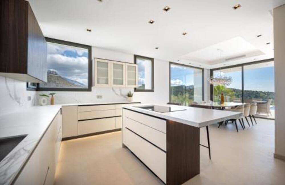 6 camera da letto Villa in vendita in Benahavis con piscina garage - 4.695.000 € (Rif: 9403169)