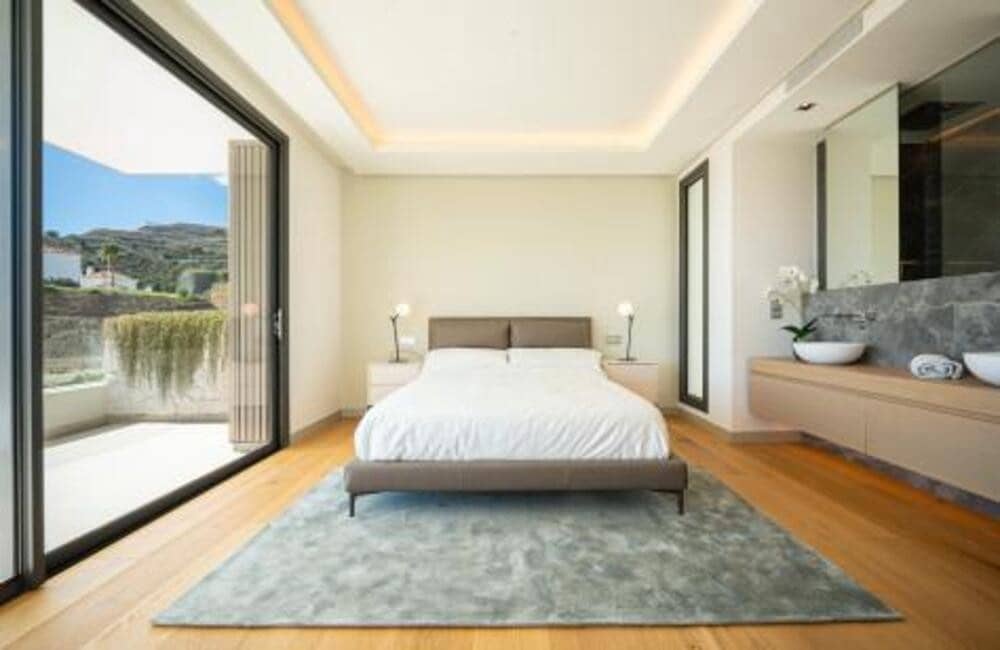 6 quarto Moradia para venda em Benahavis com piscina garagem - 4 695 000 € (Ref: 9403169)