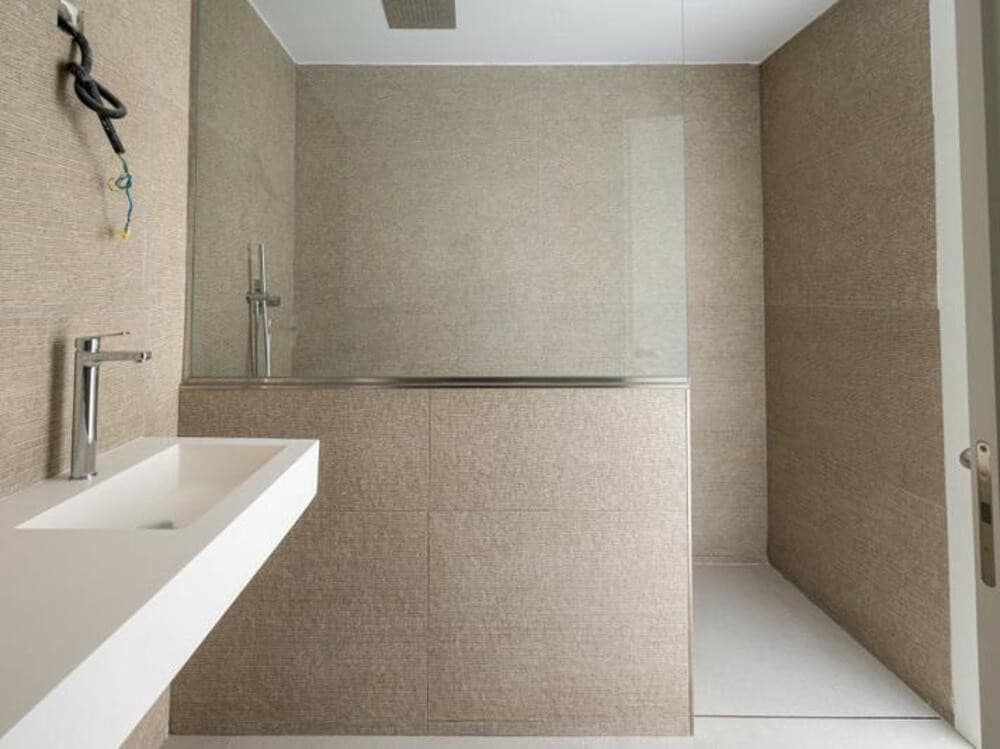 3 soverom Kjedet enebolig til salgs i San Pedro de Alcantara med svømmebasseng garasje - € 1 100 000 (Ref: 9403170)