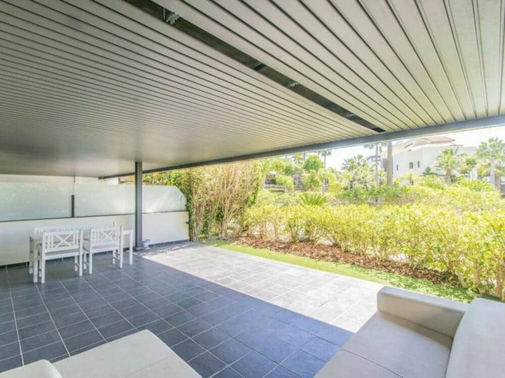 2 soveværelse Lejlighed til salg i Los Flamingos med swimmingpool garage - € 419.000 (Ref: 9403171)