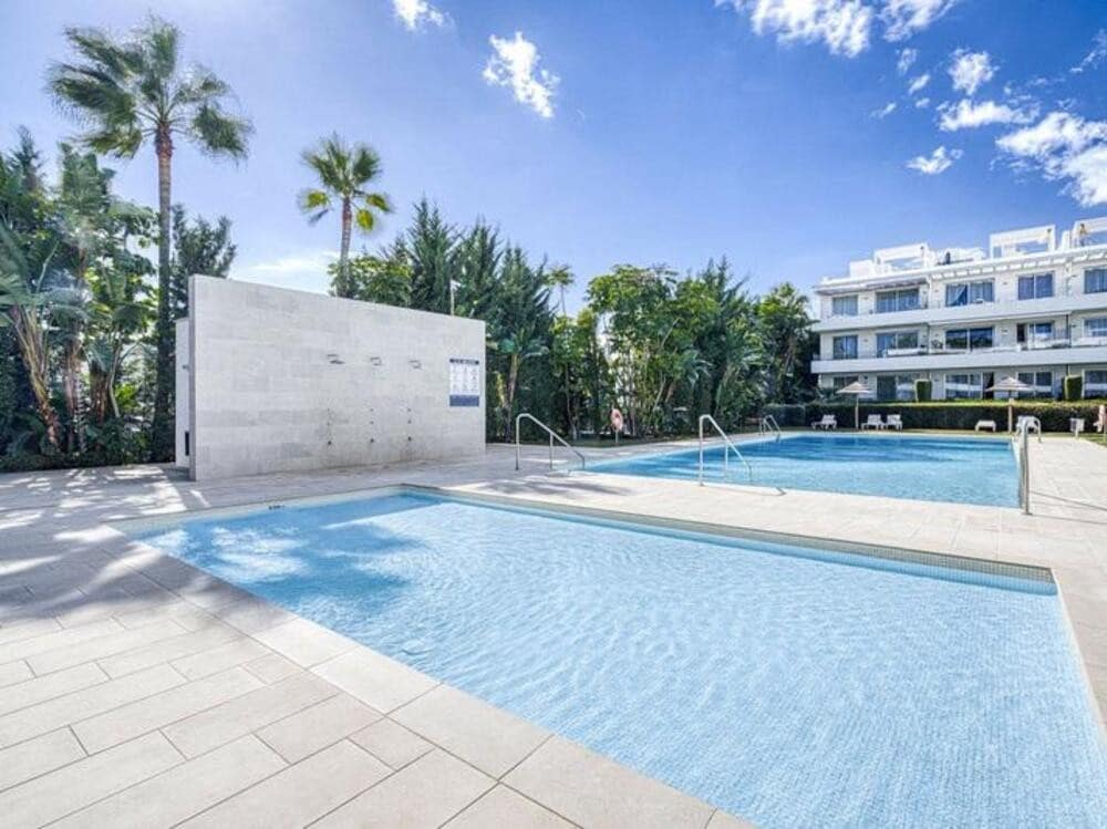 3 soveværelse Lejlighed til salg i Bel-Air med swimmingpool garage - € 500.000 (Ref: 9403172)