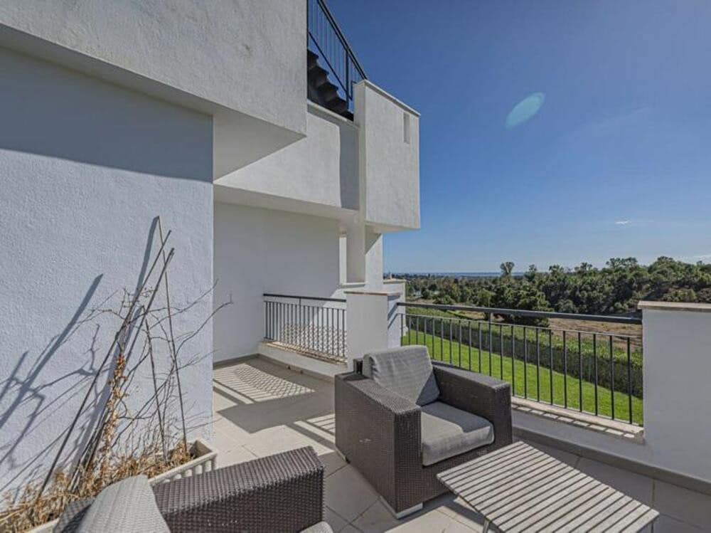 3 quarto Apartamento para venda em Los Arqueros com piscina garagem - 549 000 € (Ref: 9403173)