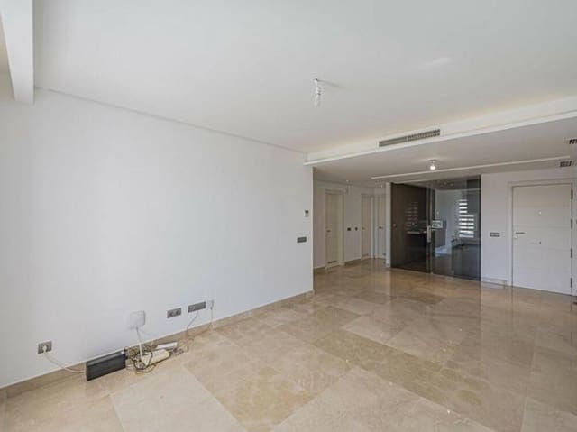 3 sovrum Lägenhet till salu i Los Arqueros, Benahavís med pool garage - 549 000 € (Ref: 9403173)