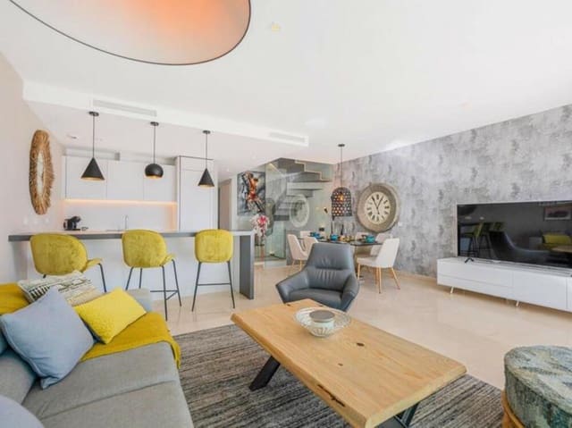 4 quarto Casa em Banda para venda em Mijas Costa, Mijas com piscina garagem - 1 215 000 € (Ref: 9403175)