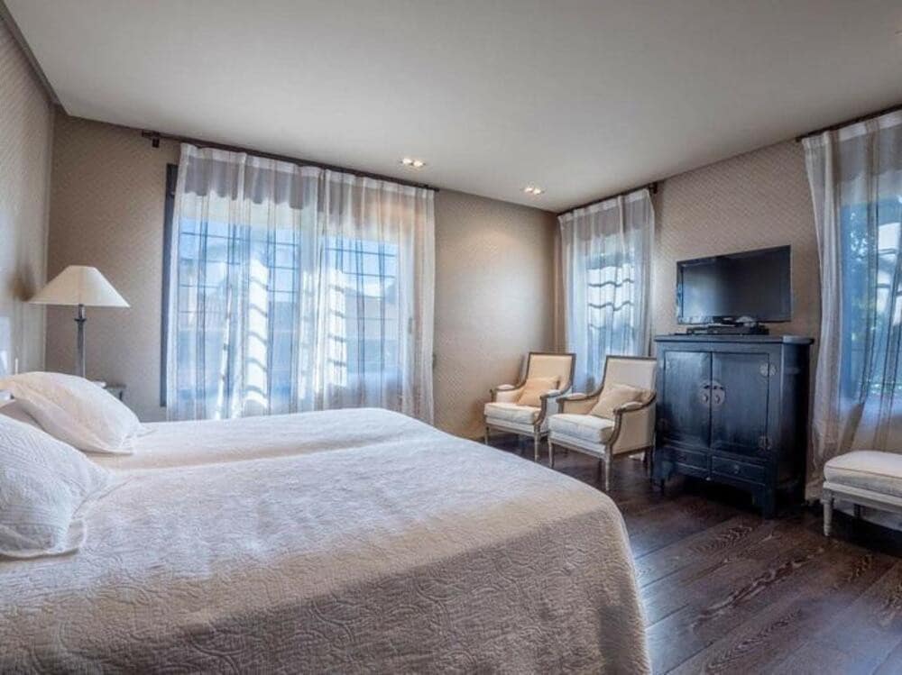 3 soverom Villa til leie i Atalaya-Isdabe med svømmebasseng garasje - € 8 000 (Ref: 9403281)