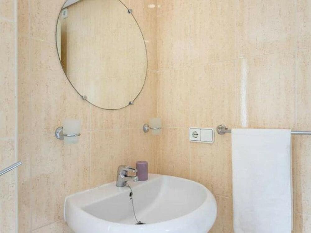 2 soveværelse Lejlighed til leje i Marbella med swimmingpool garage - € 1.750 (Ref: 9406078)