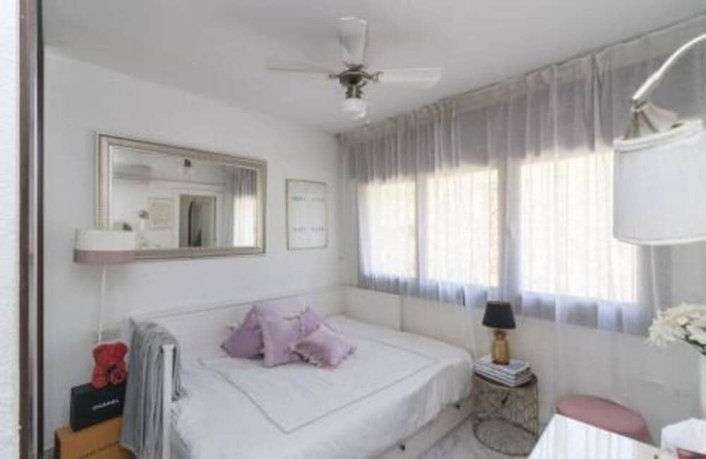 4 camera da letto Villa in vendita in Marbella con piscina - 1.200.000 € (Rif: 9406079)