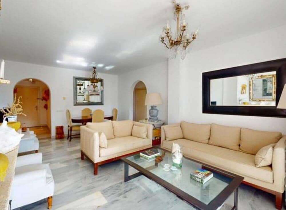 3 slaapkamer Appartement te koop in Guadalmina met zwembad - € 550.000 (Ref: 9406080)