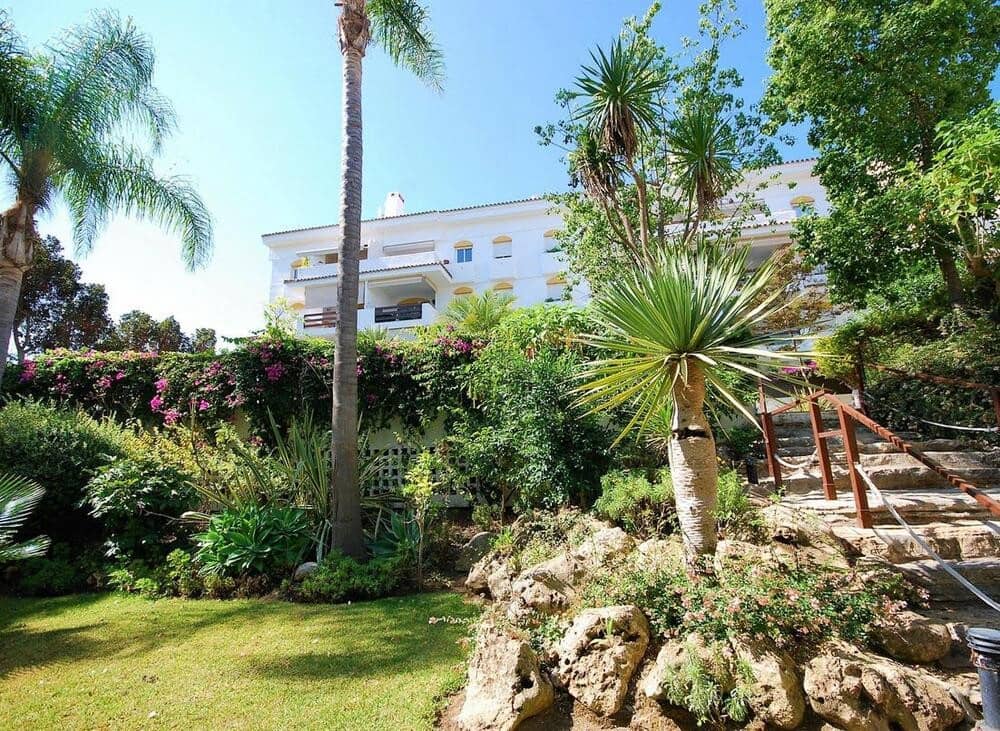 3 slaapkamer Appartement te koop in Guadalmina met zwembad - € 550.000 (Ref: 9406080)