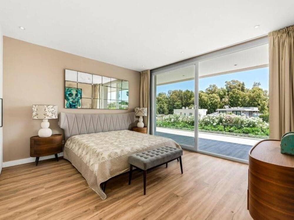 5 slaapkamer Villa te koop in San Pedro de Alcantara met zwembad garage - € 2.950.000 (Ref: 9406081)