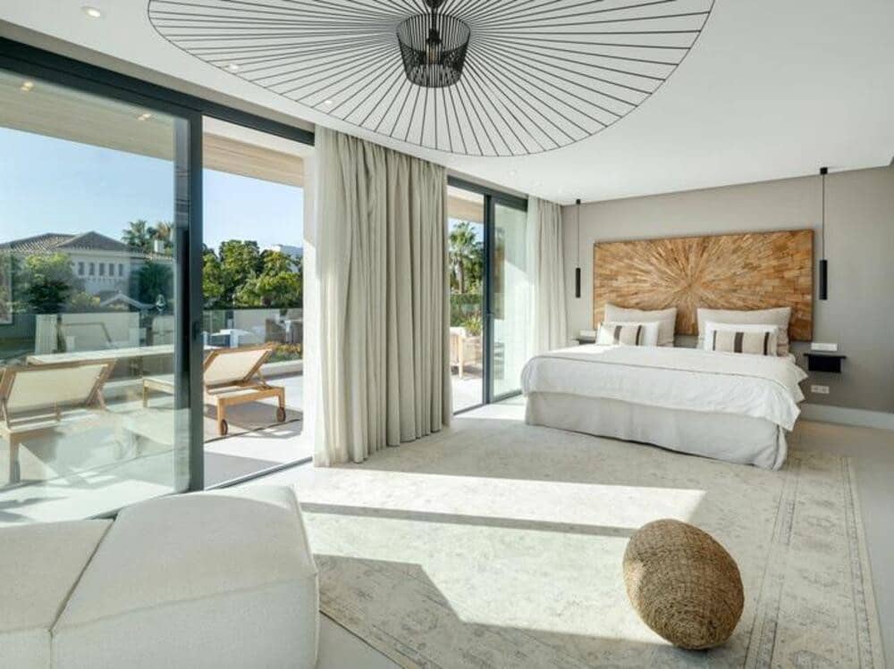 5 soverom Villa til salgs i Marbella med svømmebasseng garasje - € 3 750 000 (Ref: 9406083)