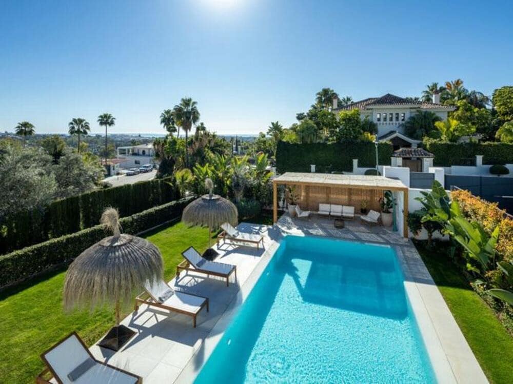 5 soverom Villa til salgs i Marbella med svømmebasseng garasje - € 3 750 000 (Ref: 9406083)