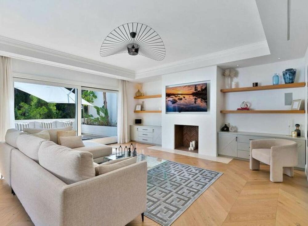 4 slaapkamer Halfvrijstaande villa te koop in Marbella met zwembad garage - € 1.195.000 (Ref: 9406084)