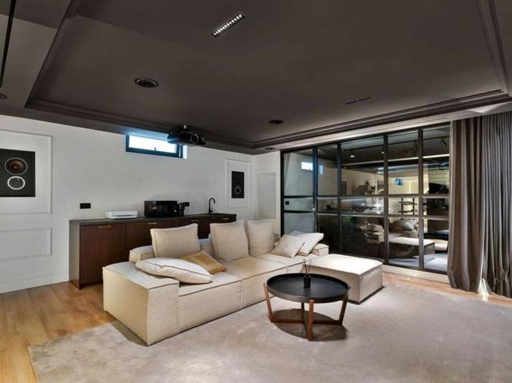 4 slaapkamer Halfvrijstaande villa te koop in Marbella met zwembad garage - € 1.195.000 (Ref: 9406084)