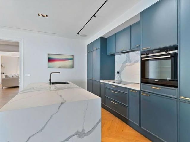 4 slaapkamer Halfvrijstaande villa te koop in Río Real, Marbella met zwembad garage - € 1.195.000 (Ref: 9406084)