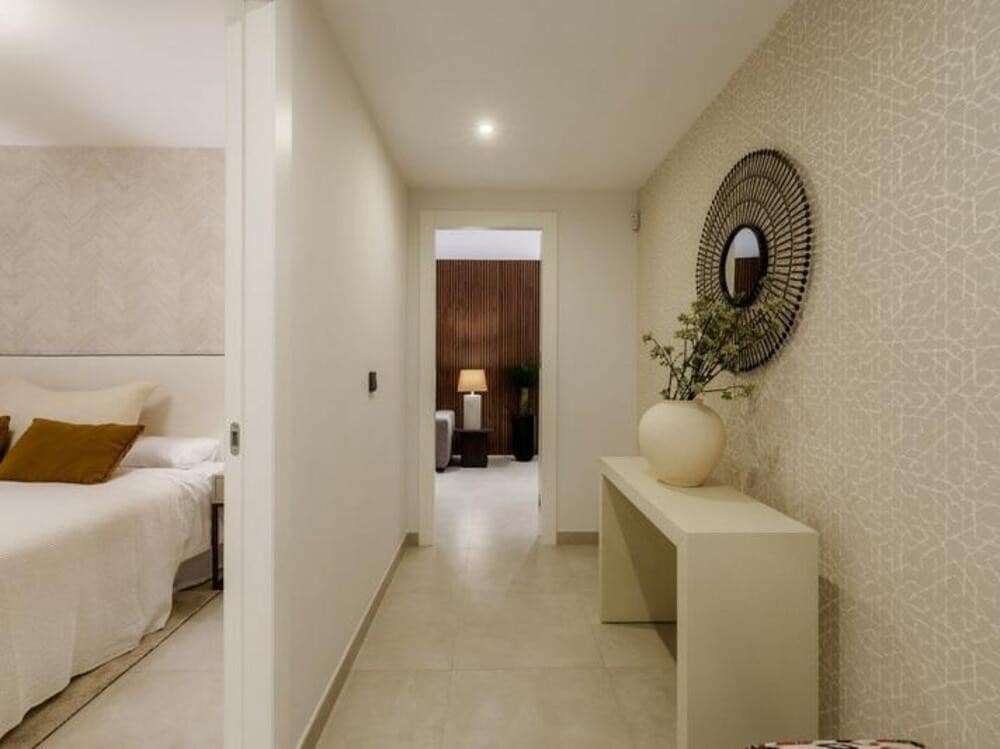 5 quarto Moradia Geminada para venda em Puerto Banus com piscina garagem - 2 675 000 € (Ref: 9410369)