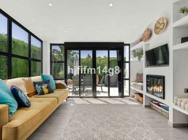 5 soverom Villa til salgs i Los Naranjos, Marbella med svømmebasseng garasje - € 2 025 000 (Ref: 9410370)