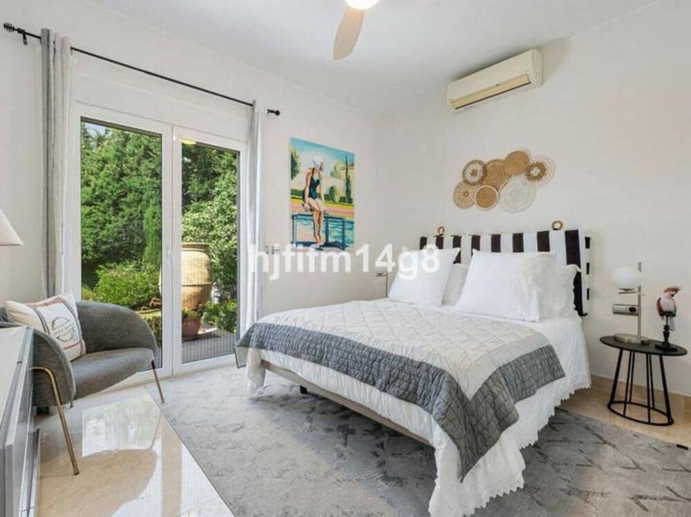 5 soverom Villa til salgs i Marbella med svømmebasseng garasje - € 2 025 000 (Ref: 9410370)