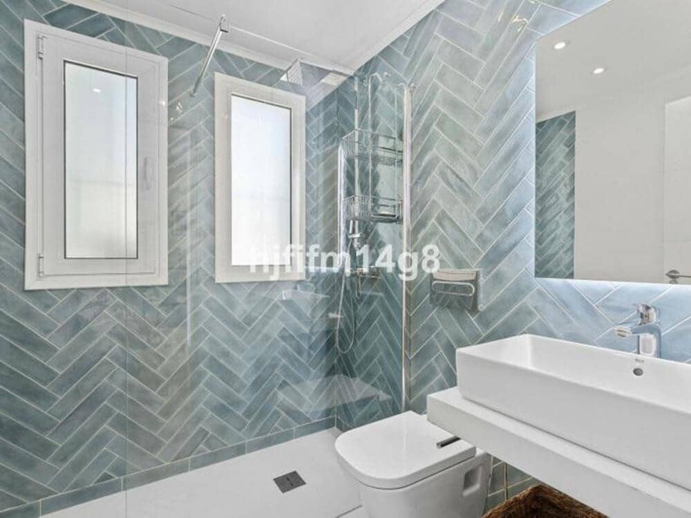 5 soverom Villa til salgs i Marbella med svømmebasseng garasje - € 2 025 000 (Ref: 9410370)