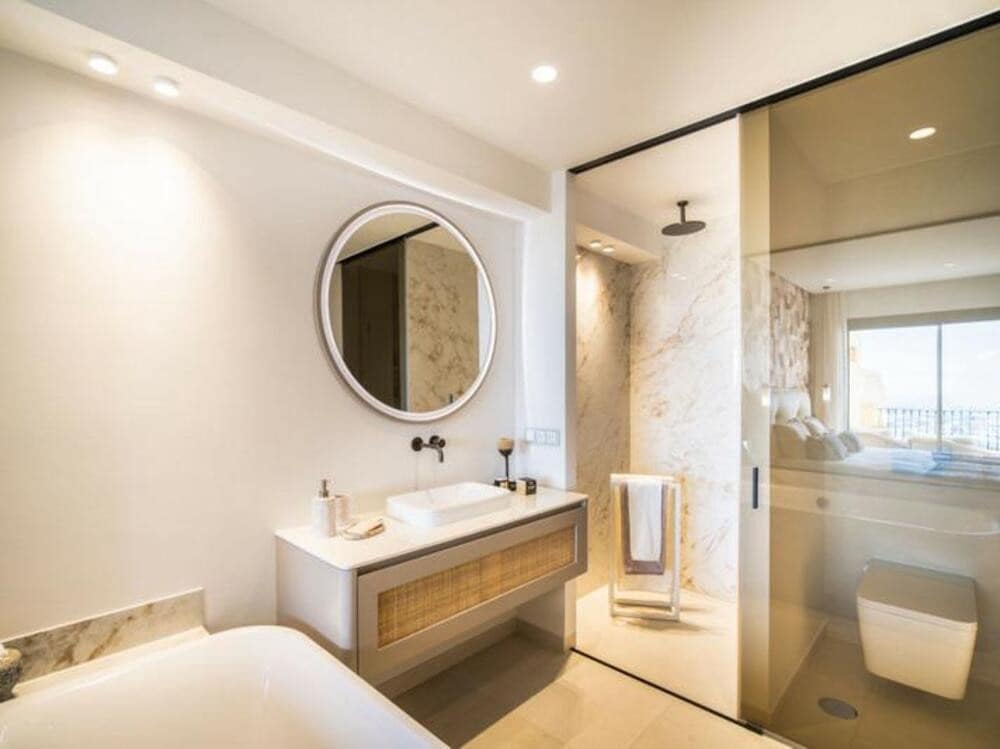 3 soverom Penthouse til salgs i Benahavis med svømmebasseng garasje - € 1 375 000 (Ref: 9410371)