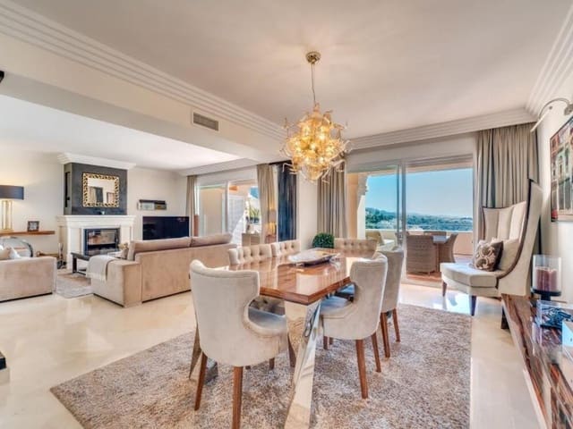 3 camera da letto Attico da affittare in Los Naranjos, Marbella con piscina garage - 4.900 € (Rif: 9410372)