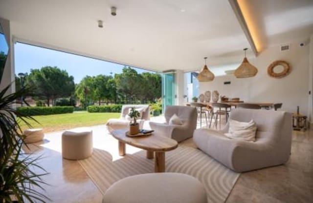 3 soveværelse Byhus til salg i Elviria, Marbella med swimmingpool garage - € 895.000 (Ref: 9410373)