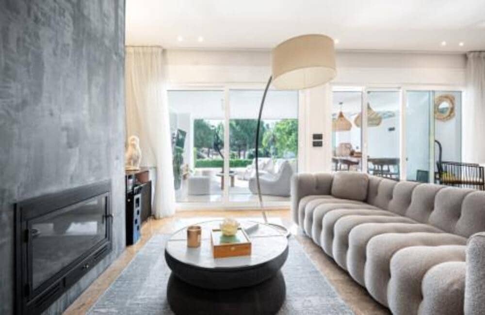 3 soveværelse Byhus til salg i Marbella med swimmingpool garage - € 895.000 (Ref: 9410373)