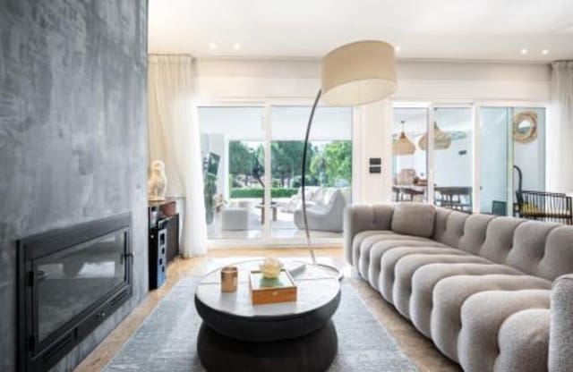 3 soveværelse Byhus til salg i Elviria, Marbella med swimmingpool garage - € 895.000 (Ref: 9410373)