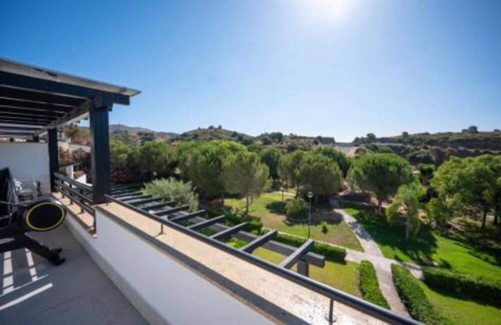 3 soveværelse Byhus til salg i Marbella med swimmingpool garage - € 895.000 (Ref: 9410373)