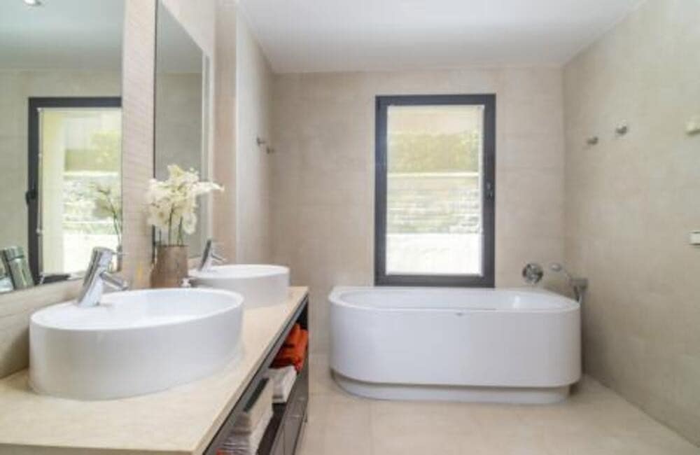 2 sypialnia Apartament na sprzedaż w Marbella z basenem garażem - 469 000 € (Ref: 9410374)