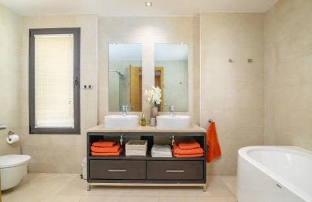 2 sypialnia Apartament na sprzedaż w Marbella z basenem garażem - 469 000 € (Ref: 9410374)