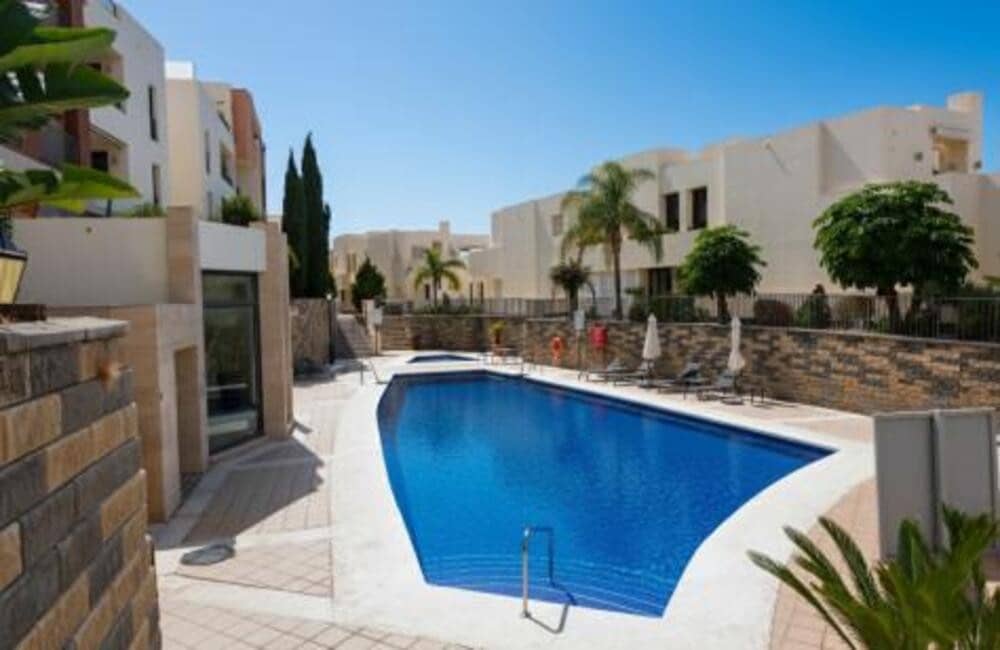 2 sypialnia Apartament na sprzedaż w Marbella z basenem garażem - 469 000 € (Ref: 9410374)