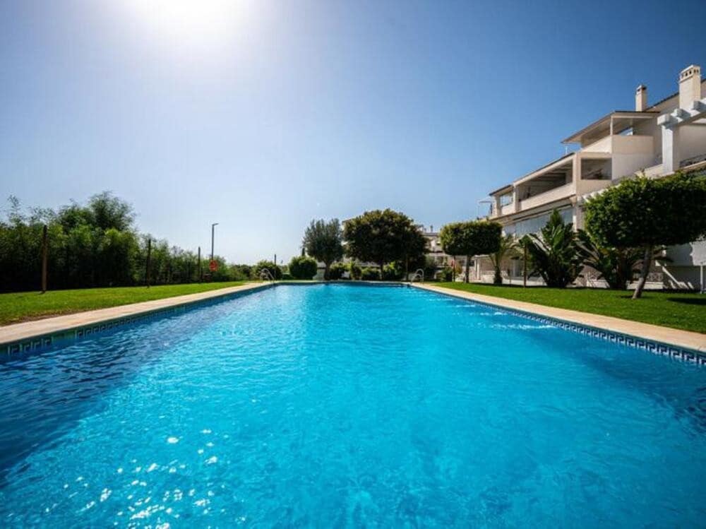 3 soverom Leilighet til salgs i Marbella med svømmebasseng garasje - € 498 000 (Ref: 9415677)