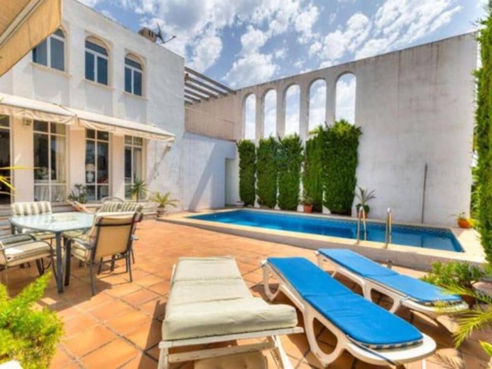 5 soveværelse Villa til salg i Marbella med swimmingpool garage - € 1.750.000 (Ref: 9415678)