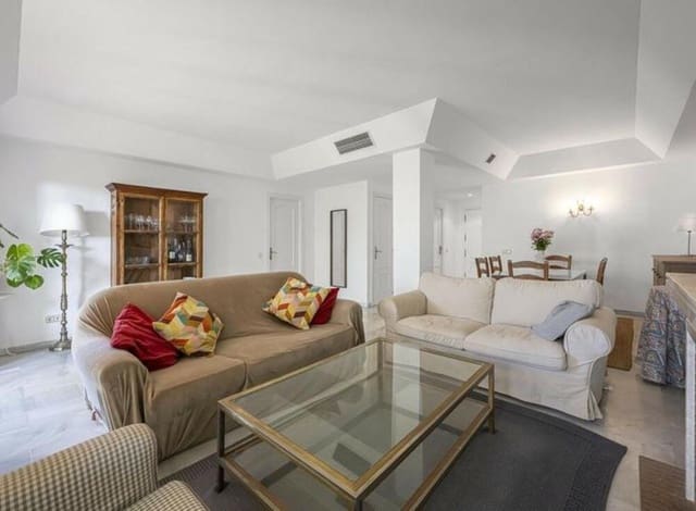 3 quarto Casa em Banda para venda em Selwo, Estepona com piscina garagem - 520 000 € (Ref: 9415679)