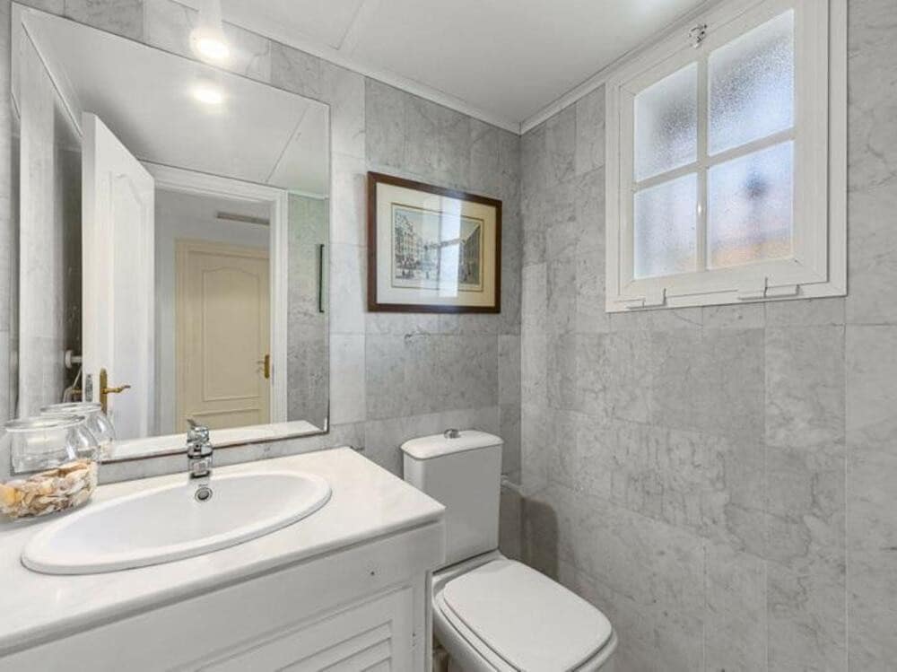 3 Zimmer Haus zu verkaufen in New Golden Mile mit Pool Garage - 520.000 € (Ref: 9415679)
