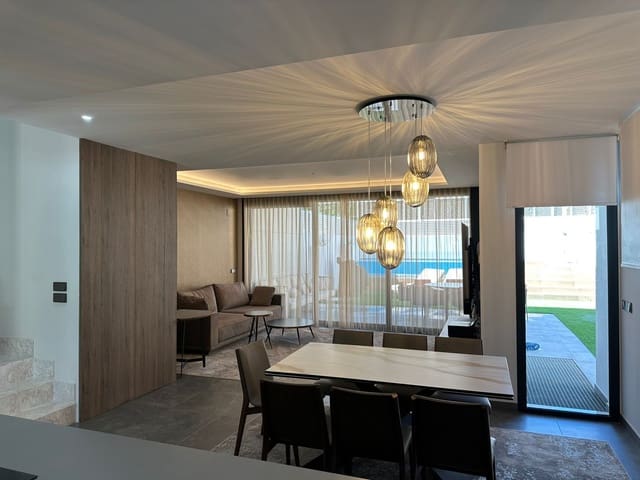 3 sypialnia Dom do wynajęcia w Puerto Banus, Marbella z basenem garażem - 10 000 € (Ref: 9419381)