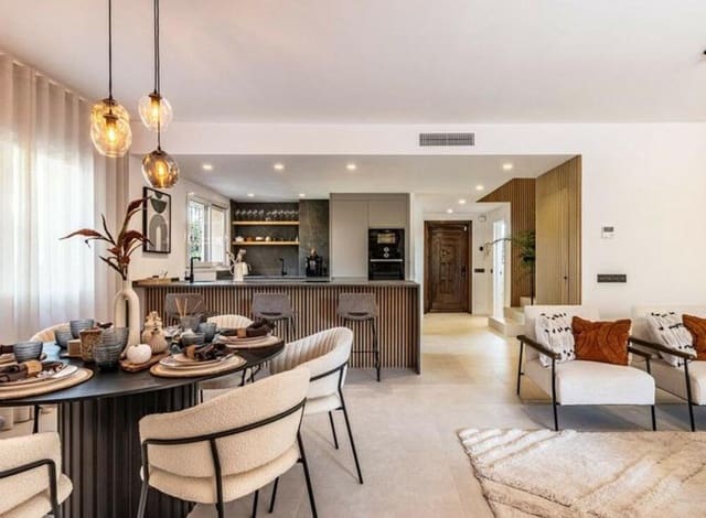 3 makuuhuone Omakotitalo vuokrattavana paikassa Marbella mukana uima-altaan 
autotalli - 6 800 € (Ref: 9422014)