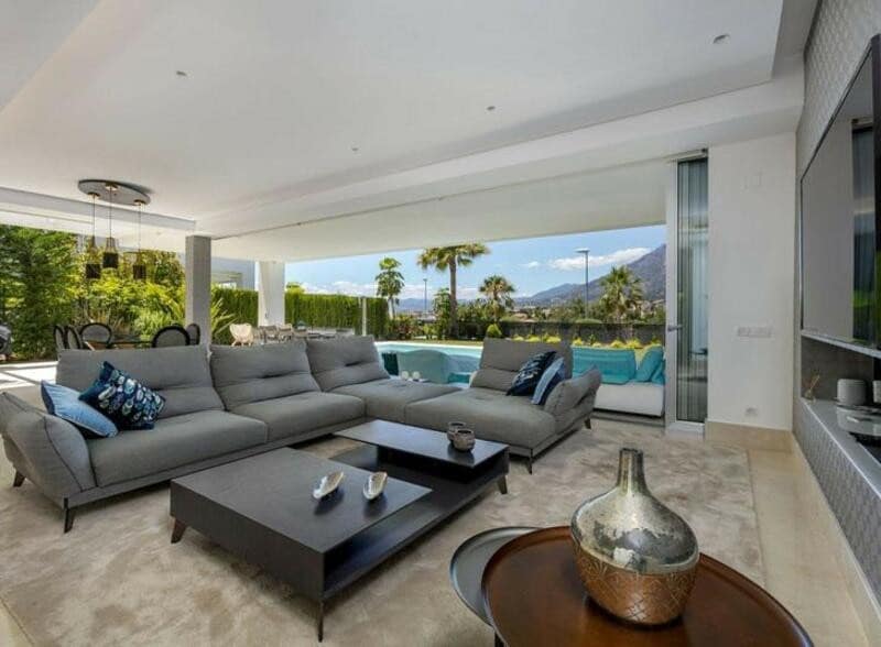 3 makuuhuone Huvila vuokrattavana paikassa Marbella mukana uima-altaan 
autotalli - 8 500 € (Ref: 9429608)