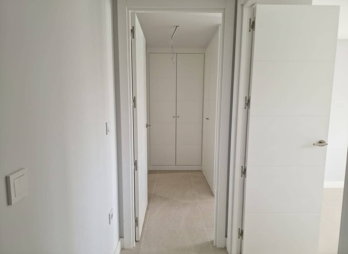 2 Zimmer Apartment zu verkaufen in Estepona mit Pool Garage - 445.000 € (Ref: 9432830)