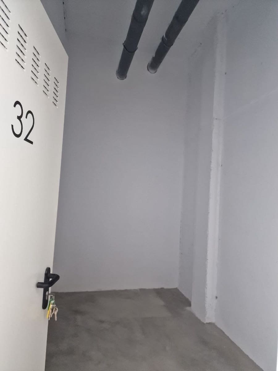2 slaapkamer Appartement te koop in Estepona met zwembad garage - € 445.000 (Ref: 9432830)